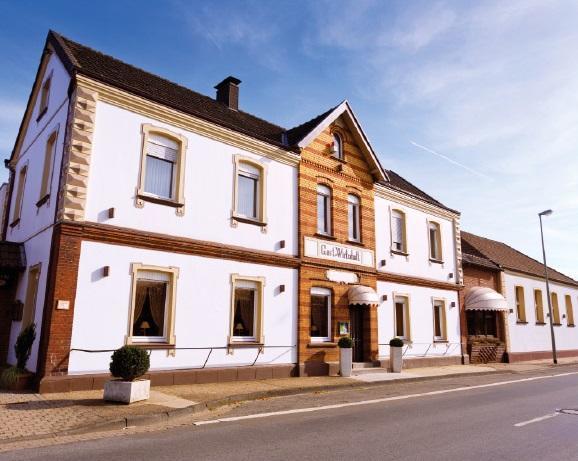 Gasthof Tepferdt Rees Exteriör bild